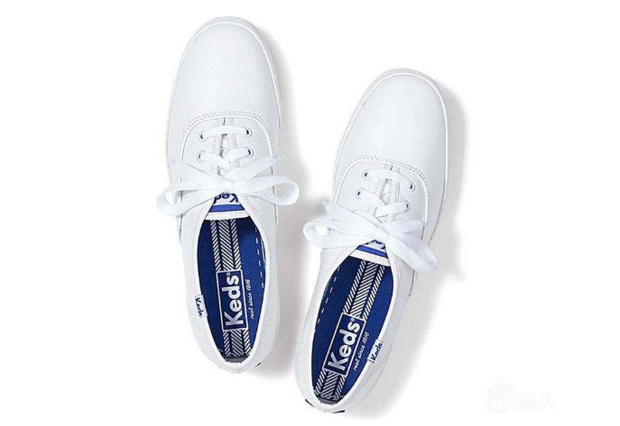 女生小白鞋什么牌子好 选这6款一定不会出错