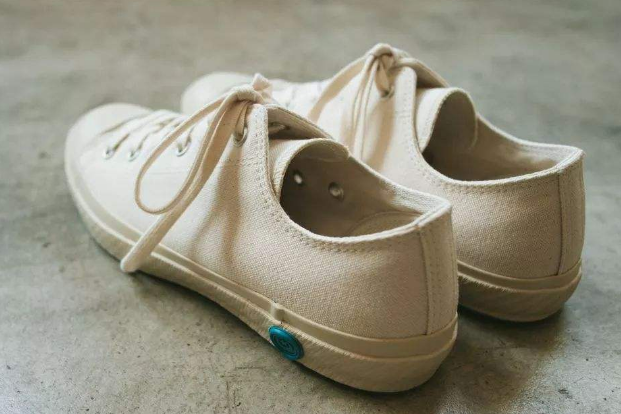 女生小白鞋什么牌子好 选这6款一定不会出错