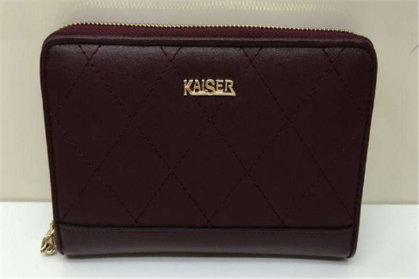 长型女钱包哪个牌子好？长型名牌女钱包排名