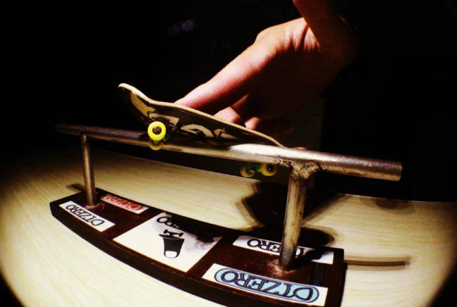 十大手部极限运动 不可思议的极限操作