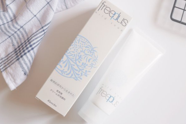 十大氨基酸洗面奶排行 肌研/SK-II上榜，你买对了吗