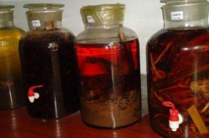 十大补肾壮阳酒排名 吓跑女人壮阳药酒都在这