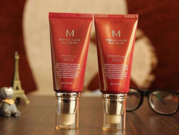 去韩国必买的十大商品，韩国最值得购买的化妆品推荐