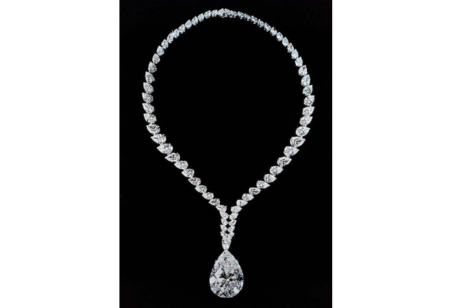 世界十大名钻 非洲之星位列第一，镶于国王权杖之上