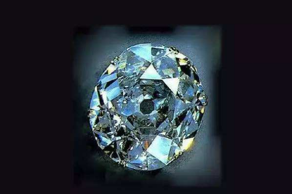 世界十大名钻 非洲之星位列第一，镶于国王权杖之上