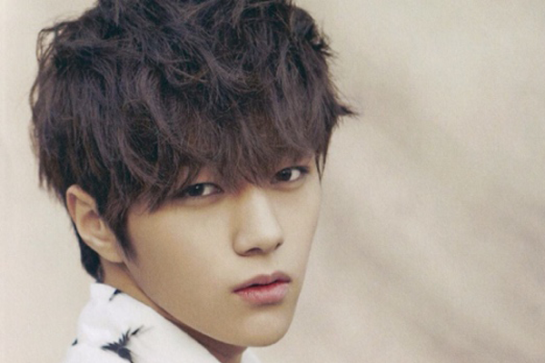 韩国男团成员颜值排名top15:李泰容/金泰亨/田征国上榜