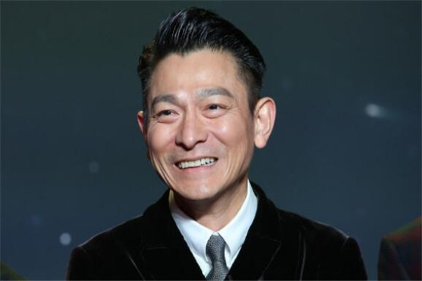 明星资产排名，你知道中国最有钱的十大明星是谁吗？