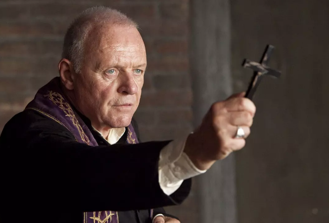 十大驱魔人电影排行榜 招魂位列第一，安魂曲仅排第五