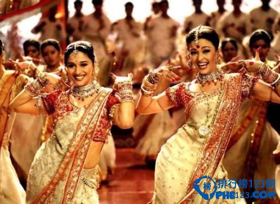 世界10大最美女儿国