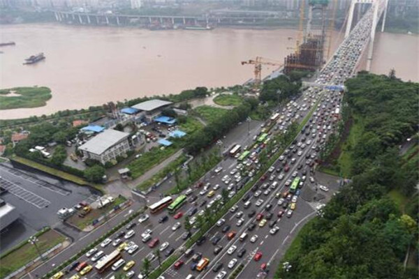 中国10个核心城市，西安/南京上榜，前三无争议