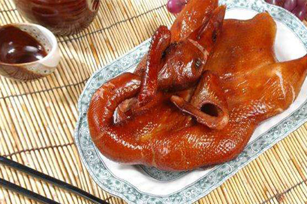 成都十大必买特产清单，提名蜀绣，每一样都值得买