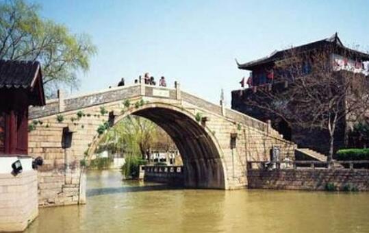 苏州十大老街，山塘街好还是平江路好去过才知道