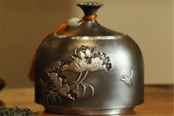 印尼三大国宝 东革阿里/燕窝/锡器