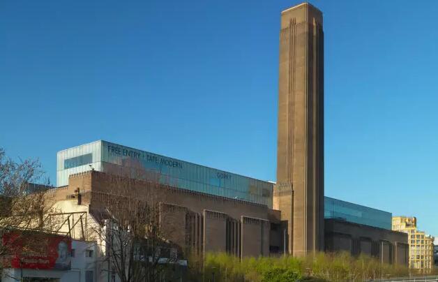 英国十大著名建筑，汉宫教堂大本钟，历史悠久最受欢迎的建筑