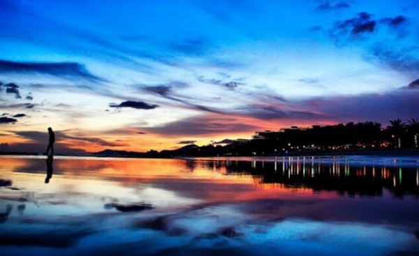 中国最美的十大海边小镇，第三被称之为东方夏威夷