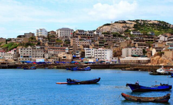 中国最美的十大海边小镇，第三被称之为东方夏威夷