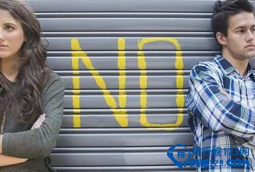 10大愚蠢教育排行榜，父母毁孩子的典型表现！