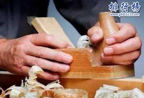 十大吃香的技术工人，裁缝第二，木匠第一