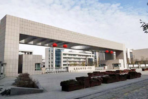 2015年新疆高中学校排名前十强