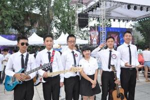 2017年四川顶尖中学排行榜,成都外国语学校状元5名