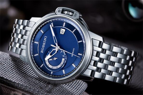 两千手表哪款好 两千左右的手表排行榜