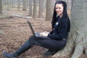 世界十大女黑客：中国俩人上榜，第三盗走2.2亿美金！