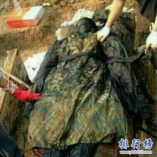 世界上有僵尸吗？世界上僵尸事件频发