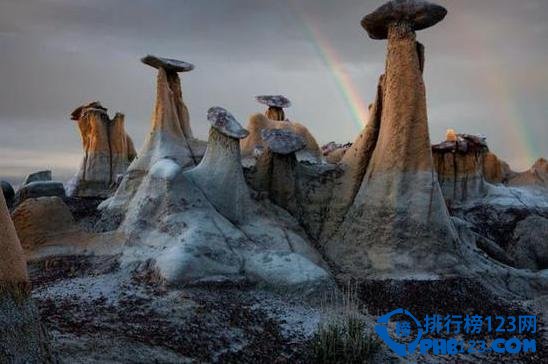 Ah-Shi-Sle-PahWilderness蘑菇石柱