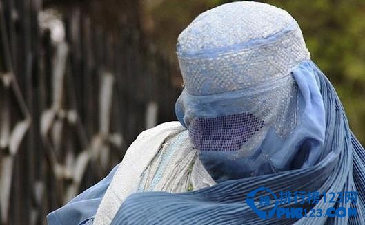 盘点全球十大不适合女性生活的地方 不适合女性生活