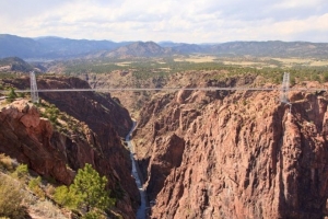 全球十大不可思议的惊悚公路排行榜