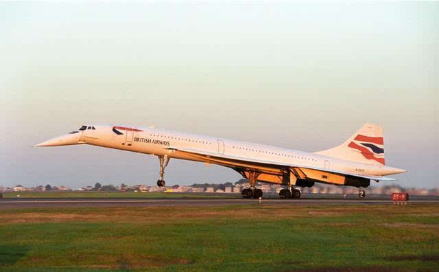 世界上最快的客机：飞行速度超2倍音速，向西飞行可追赶太阳