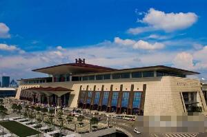 2017武汉武昌火车站杀人案,街头一男子头颅被砍（图片视频曝光）