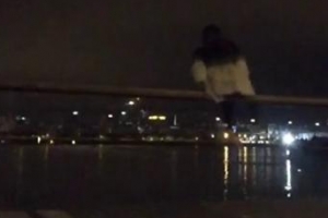 女模夜店被骂后下落不明 这次不玩直播自杀玩消失