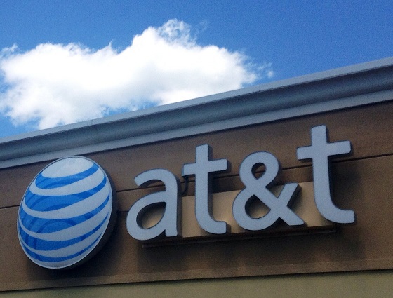 世界十大通讯公司 中国移动、电信上榜，第一来自美国