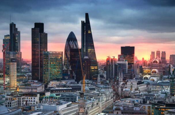 英国10大投资银行 汇丰控股登顶，净收入1187亿美元