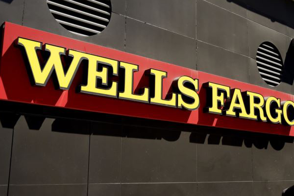 全球十大投行，高盛和摩根谁厉害?(收入见分晓)