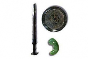 日本三大神器是什么?日本三大神器的由来（仅剩八咫镜）