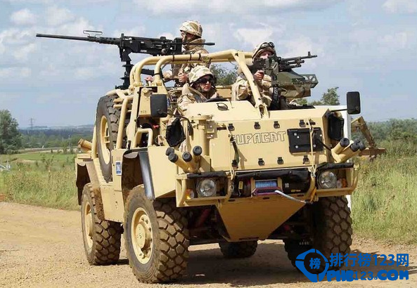 大家经常能在那种历史战争电视剧当中看见一些长相特别奇怪的汽车，而这些长相奇特的大部分都是军事汽车，而且军事汽车在一些军事任务中有着不可或缺的重要性，下面排行榜123网