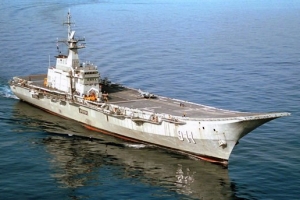 目前世界十大航母排行榜 中国辽宁舰排名如何？