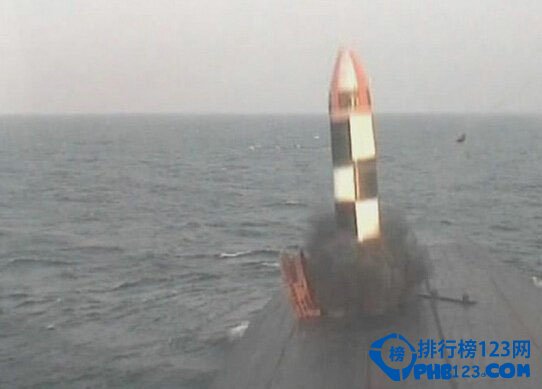 俄罗斯“布拉瓦”弹道导弹