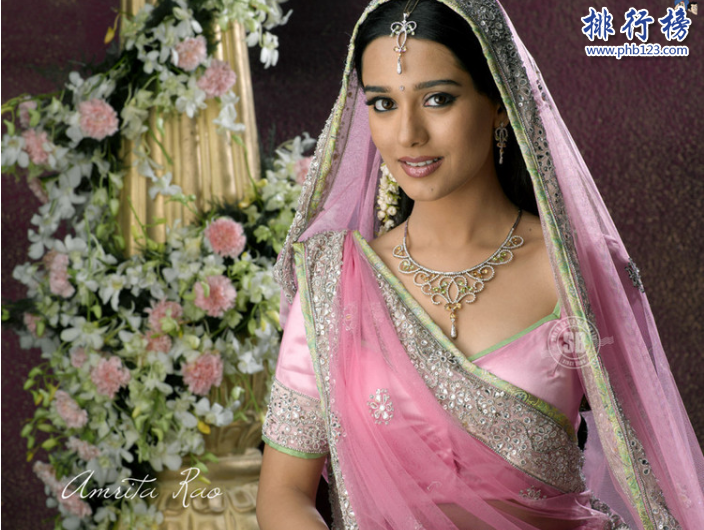 印度十大美女排行榜：盘点印度最性感美丽的人气女明星