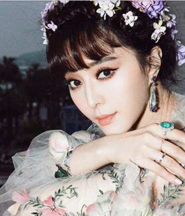 中国现代四大美女排名：小仙女范爷实至名归太美啦！