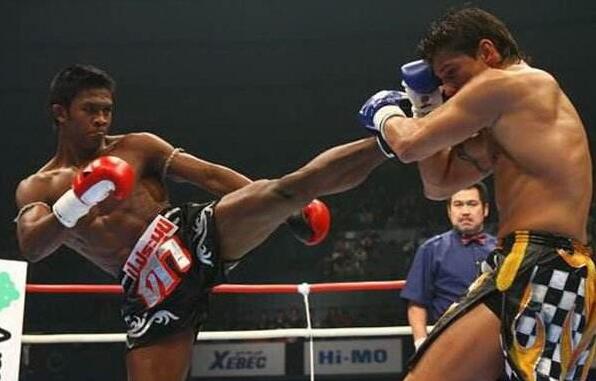 美国地下黑拳最经典的大战排名：安东尼马库斯vs疯子阿兰·佩迪拉上榜