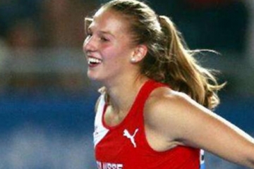 难以置信的女子田径纪录,100米仅用10.49秒