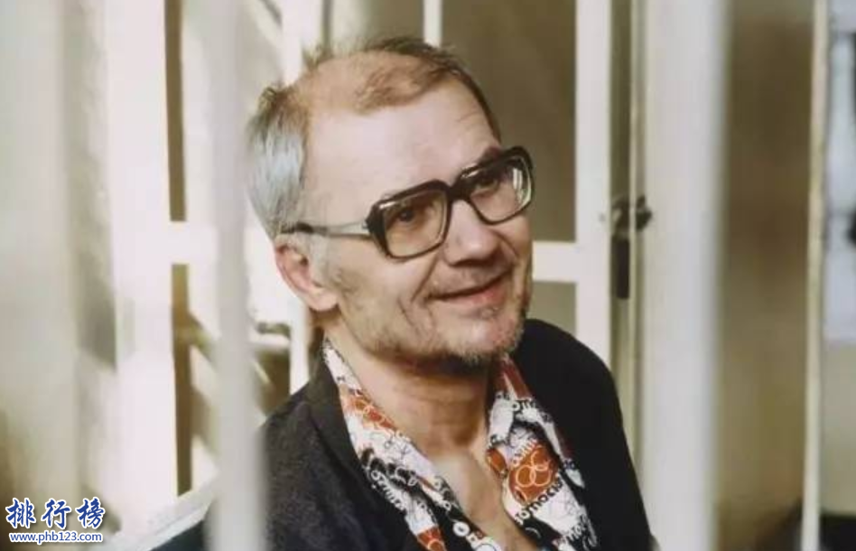 世界十大变态杀人魔:剥皮做人偶侵犯尸体