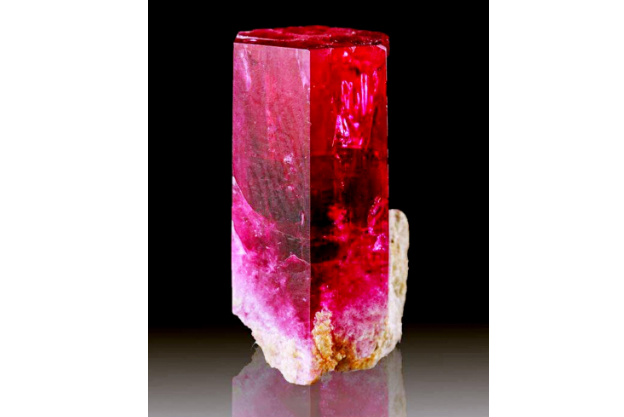 世界最贵十大宝石排名 第一名全球近两颗