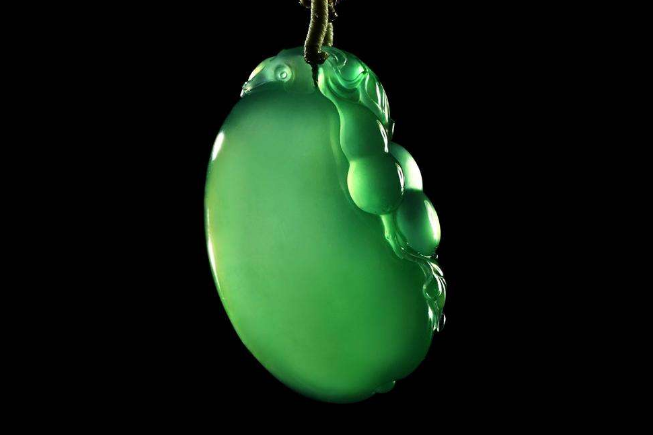 世界最贵十大宝石排名 第一名全球近两颗