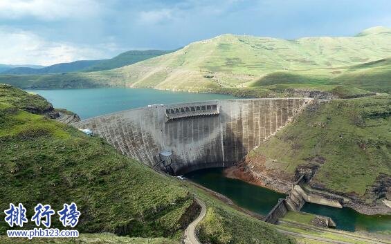 世界上海拔最高的国家，平均海拔都在千米以上的莱索托