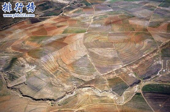 世界上海拔最高的国家，平均海拔都在千米以上的莱索托